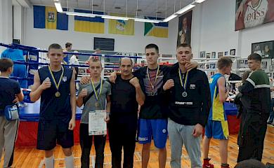 1, 2, 3: обухівські боксери вдало виступили на чемпіонаті Київської області