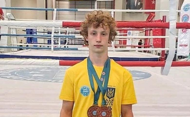 Юний бучанець виборов бронзову медаль на чемпіонаті Європи з кікбоксингу (фото)