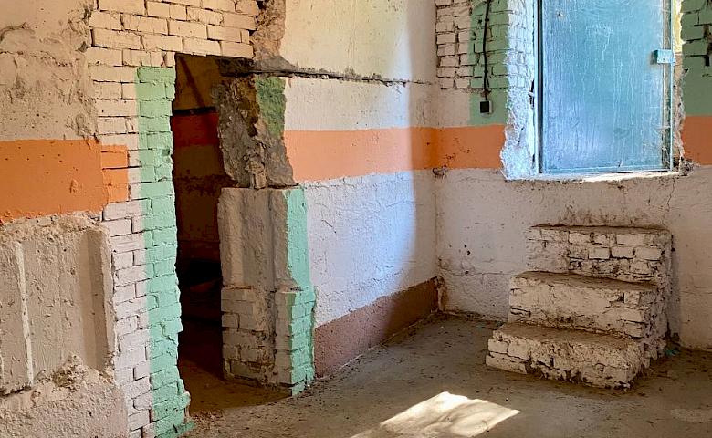 В Буче обустраивают новые простейшие укрытия (фото)