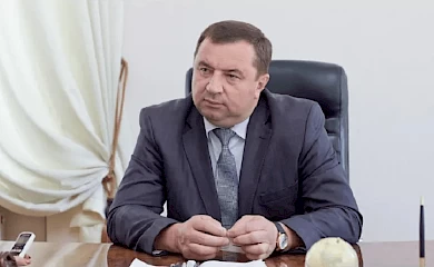 Коллектив обуховского лицея предлагает изменить название заведения в честь бывшего мэра города