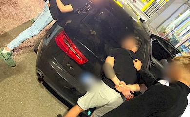 Задержаны мужчины, которые в Борисполе похитили человека и требовали деньги