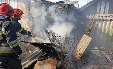 Спасатели Кагарлыка ликвидировали шесть пожаров и деблокировали пострадавшего в ДТП