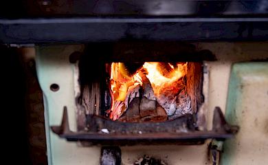 Печное отопление: спасатели напоминают, как безопасно обогреть жилье