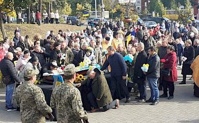 Обуховская громада провела в последний путь защитника