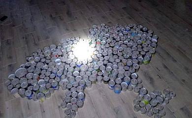 В Обуховском садике продолжают изготавливать окопные свечи