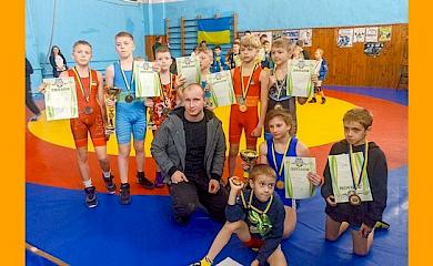 Кагарлицькі борці вибороли 10 медалей на змаганнях в Обухові