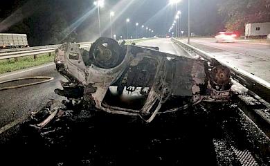 Жахлива ДТП на Київщині: в авто згорів житель Обухівщини