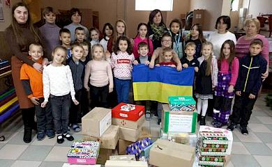 Ученики Подгорцевского лицея собрали подарки для воинов (фото)