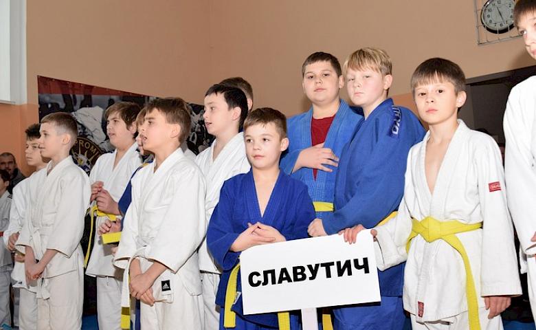 6 золотых медалей завоевали дзюдоисты из Обуховщины на Чемпионате Киевской области