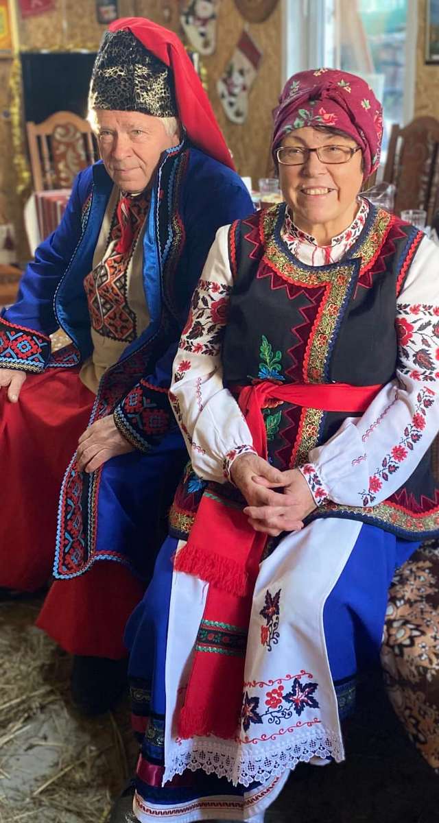 Обуховские школьники посетили Николая и попали в сказку "12 месяцев"