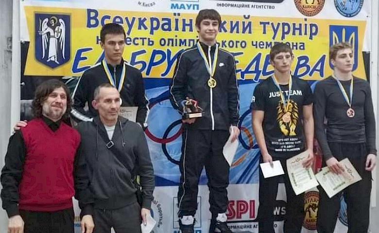 Обуховские борцы приняли участие Всеукраинском турнире по вольной борьбе в честь Эльбруса Тедеева