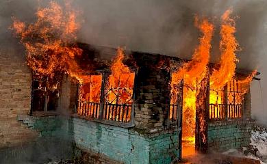 Во время пожара на Обуховщине погибла женщина