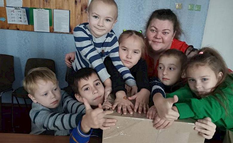 Школьники Обуховской громады собрали "Коробки добра для ВСУ"