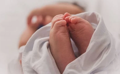Подарок от горсовета: как в громаде на Обуховщине поздравляют первого новорожденного года