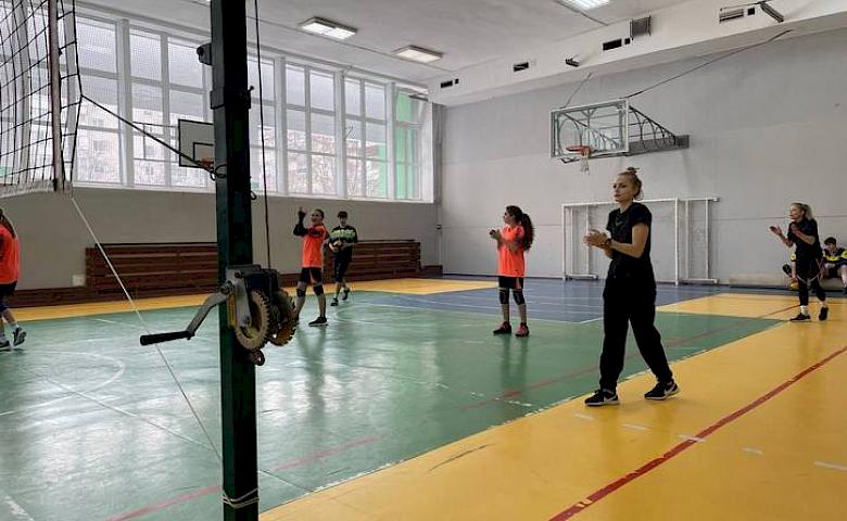Обуховские волейболисты удачно выступили на турнире в Украинке