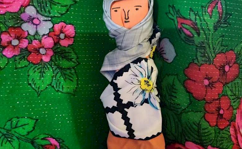 Обуховская мастерица изготавливает реконструкции старинных кукол со всей Украины (фото)
