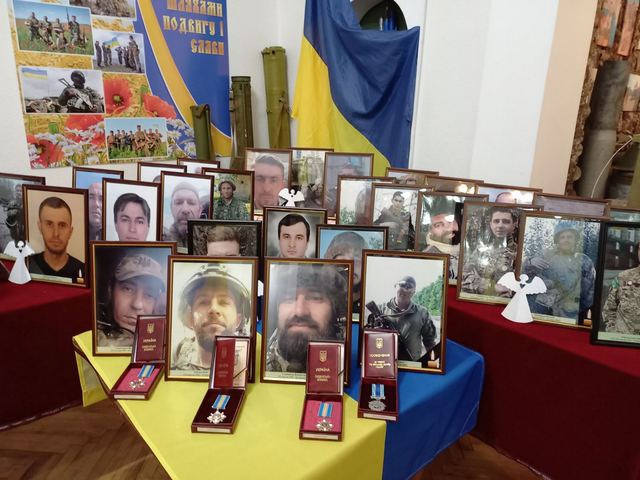 Чотирьох Героїв-захисників з Обухова відзначено посмертними нагородами