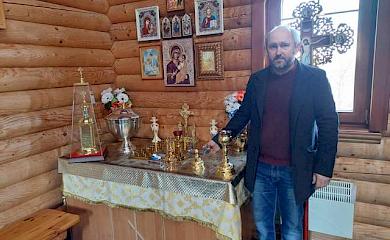 Благотворитель подарил церкви на Обуховщине вещи, которые вынесли московские попы