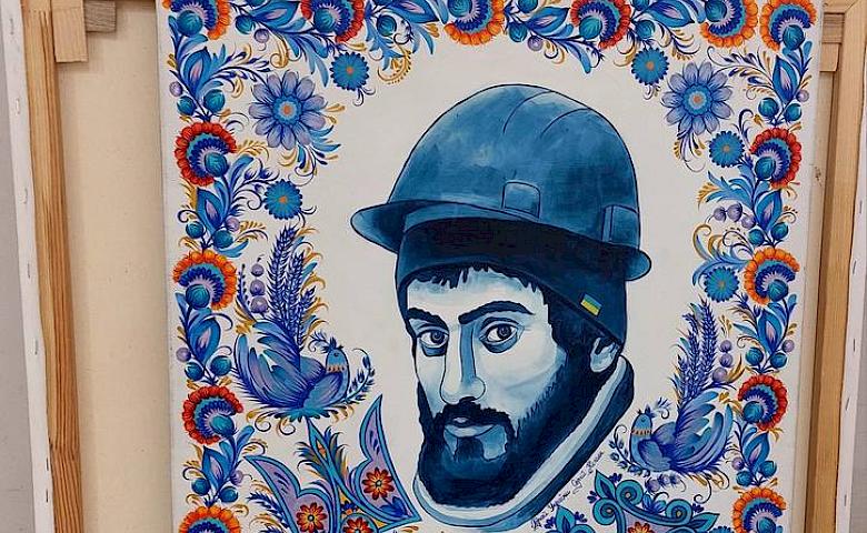 В Большой Лаврской Колокольне открылась выставка художницы из Обуховщины (фото)