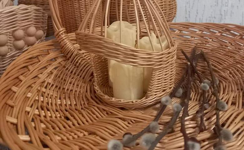 В Трипіллі відкрилась виставка обухівської майстрині з лозоплетіння