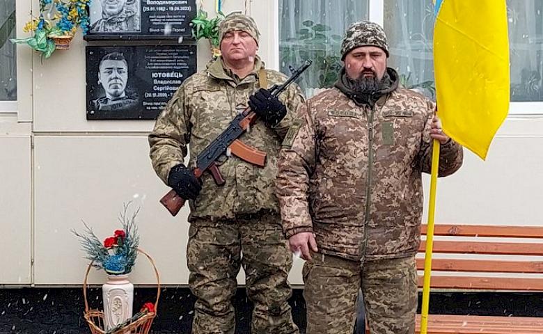В Богуславе открыли мемориальную доску павшему Герою