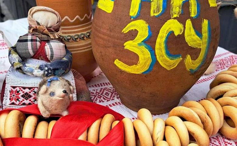 Обуховские школьники проводили ярмарки к празднику Масленицы: собирали на дроны