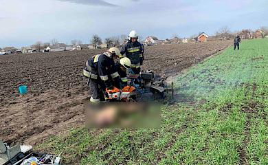 Ужасная трагедия на Обуховщине: мужчина смертельно травмировался во время работы с мотоблоком