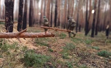 Світлини народжені війною: під обстрілом
