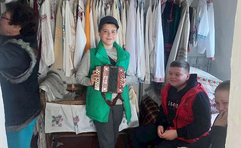 Велосообщество Обухова заглянуло на зеленый борщ в местную этно-усадьбу