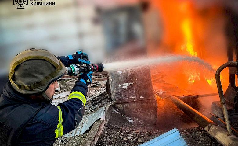 Пожежу на Трипільській ТЕС, що виникла внаслідок ранкової атаки, вдалось ліквідувати