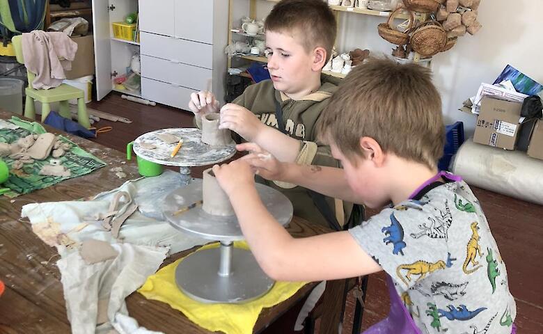 У Ржищеві розпочались воркшопи з гончарства: набирають групу на червень