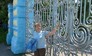 Легендарная писательница посетила музей на Обуховщине