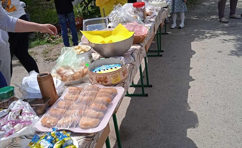 Школьники Обуховской громады организовали ярмарку в поддержку ВСУ