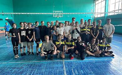 В Обухове состоялся волейбольный турнир посвященный Дню матери