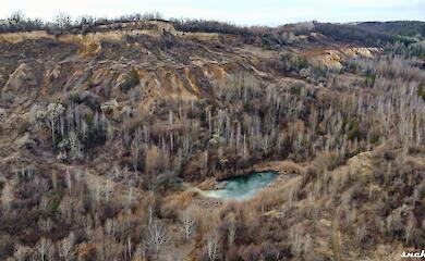 Лечебное озеро и живописные руины: где на Обуховщине присутствуют обе локации