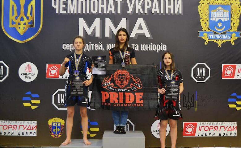 Обухівські спортсмени вдало виступили на Чемпіонаті ММА (фото, відео)