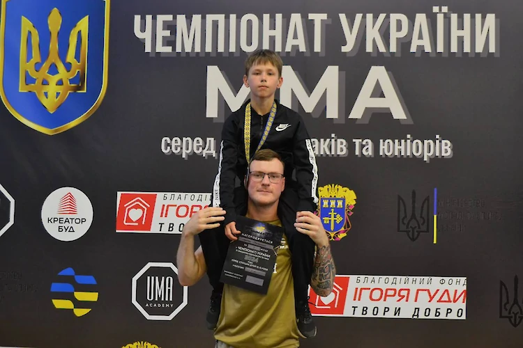 Обухівські спортсмени вдало виступили на Чемпіонаті ММА (фото, відео)