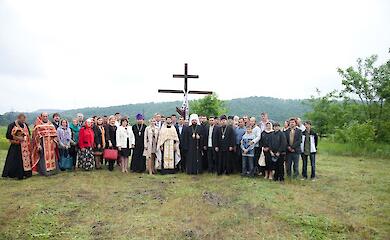 Трипілля: з поля до саду святої родини - історія храму та його настоятеля