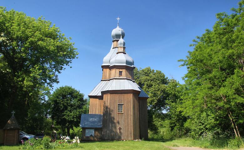 Двухсотлетняя церковь в Тулинцах - эталон казацкого барокко (ФОТО)