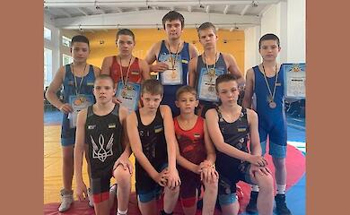 5 наград чемпионата завоевали борцы из Обуховщины