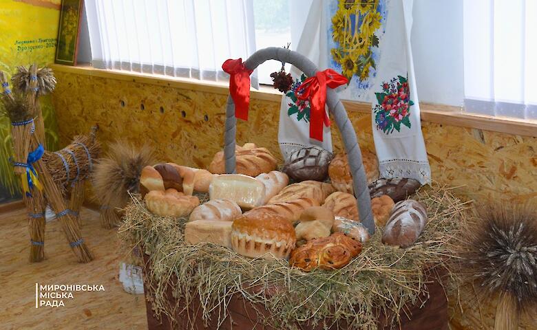 Виктор Ющенко открыл в Мироновке музей хлеба (фото)