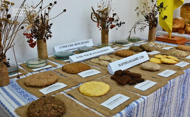 Виктор Ющенко открыл в Мироновке музей хлеба (фото)