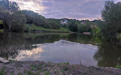 В Обуховской громаде житель самостоятельно обустраивает общественный пруд