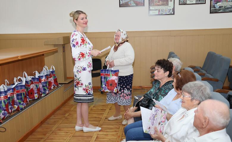 У Василькові урочисто привітали довгожителів