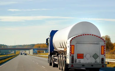 Небезпечні вантажі: секрети безпечного перевезення