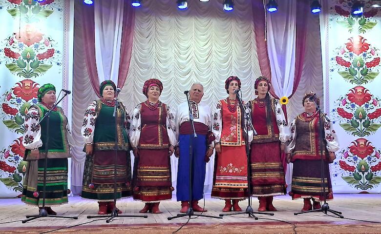 Творческие коллективы Обуховщины подтвердили почетные звания