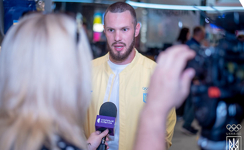 Обухівський спортсмен презентував спортивну форму олімпійської збірної України