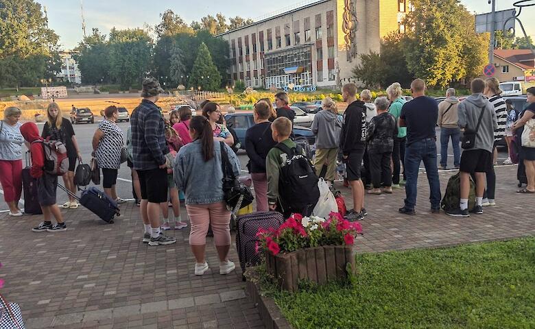 Дети Обуховской громады отправились на летний отдых в Карпаты
