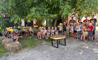 Голубиное поле в Халепье посетили юные дегустаторы: оценили урожай