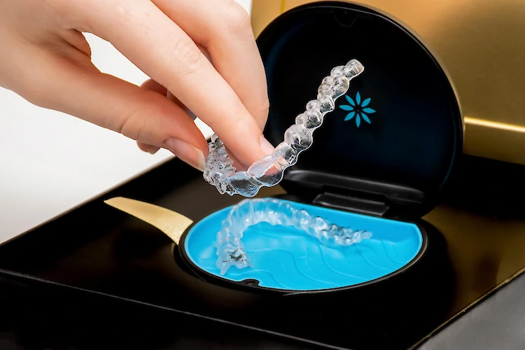 Елайнери Invisalign: сучасна альтернатива брекетам